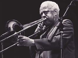 SLIDE HAMPTON