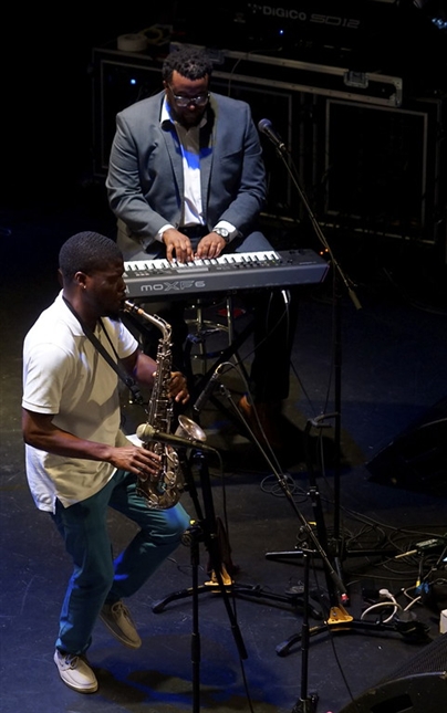 Steve Garrison on Fire and on Sax at The Lincoln Theatre