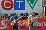 Jim & Val @ Buskerfest 2010 - festival kick-off at the CTV Stage