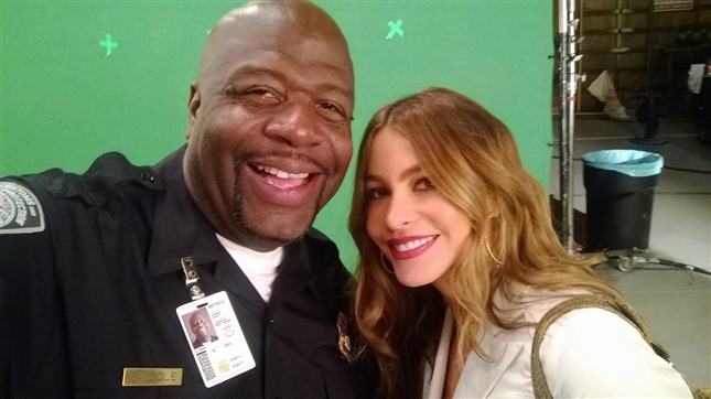 A.R.T. and Sofía Vergara on the set of "Modern Family".