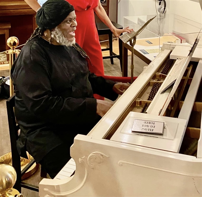 Doug carn playing “Duke Ellington’s” piano